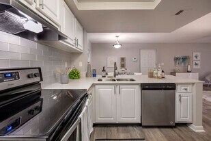 Ashley Lake Park Apartments