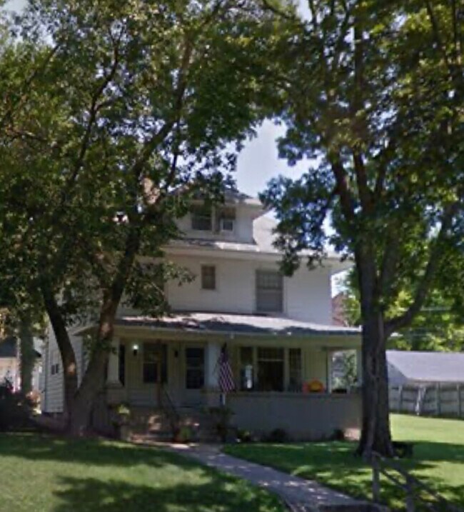 2926 Nebraska St Apartments and Nearby Sioux City Apartments For Rent