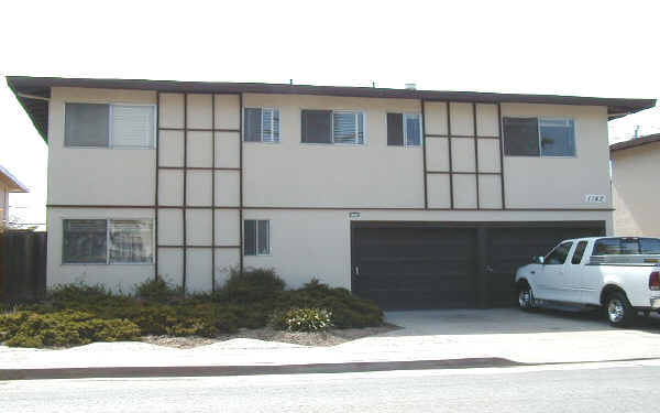 1738 S Grant St in San Mateo, CA - Foto de edificio - Building Photo