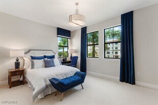 16382 Viansa Wy in Naples, FL - Building Photo