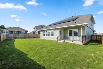 290 Jeffers in Kyle, TX - Foto de edificio - Building Photo