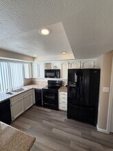 1202 Morrow Rd in Medford, OR - Building Photo - Building Photo