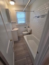 1447 Lawrence Rd in Havertown, PA - Building Photo - Building Photo