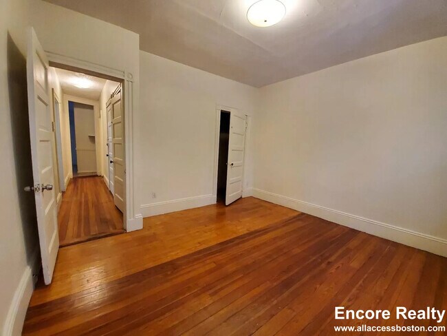 9 Fulkerson St in Cambridge, MA - Foto de edificio - Building Photo