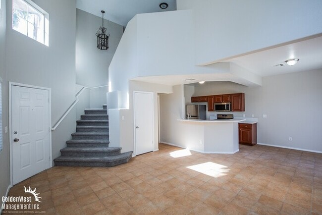 5378 Runningbrook Rd in Las Vegas, NV - Building Photo - Building Photo