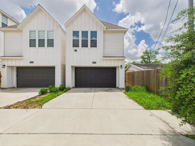 property at 4306 Idaho St