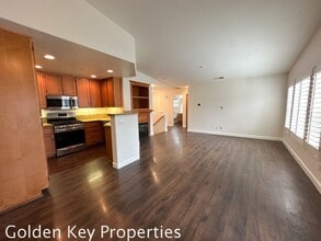 100 Trilogy St in San Marcos, CA - Building Photo - Building Photo