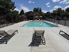 Boulder Creek Apartments in Sparks, NV - Building Photo - Building Photo