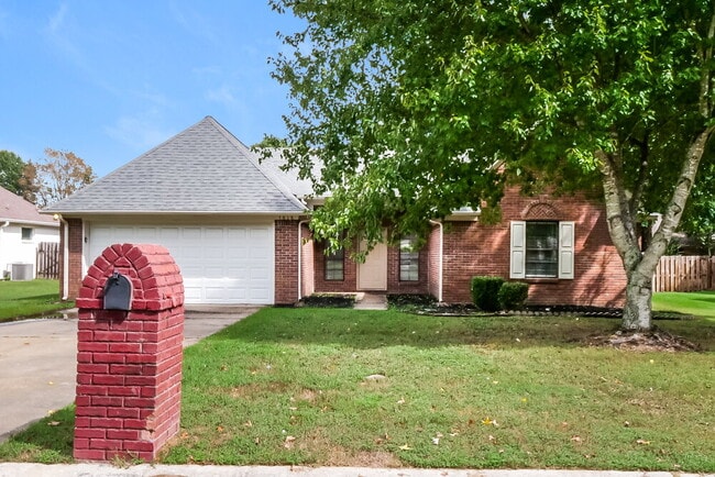 5818 Southbend Ln
