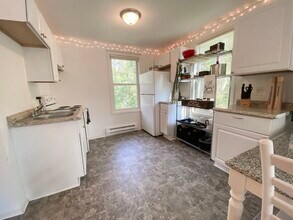 16610 8th St N, Unit #4 in Lakeland, MN - Building Photo - Building Photo