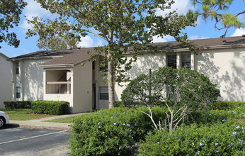 Monsignor Bishop Manor in Orlando, FL - Building Photo - Building Photo