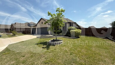 305 Bitterroot Ct in Forney, TX - Building Photo - Building Photo