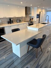 440 Poinciana Island Dr, Unit 1615 in Sunny Isles Beach, FL - Building Photo - Building Photo