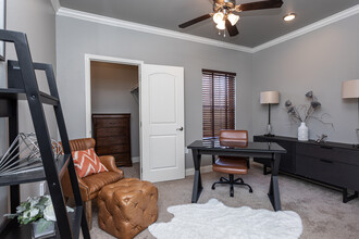 Arlo Luxury Apartment Homes in Little Rock, AR - Building Photo - Interior Photo