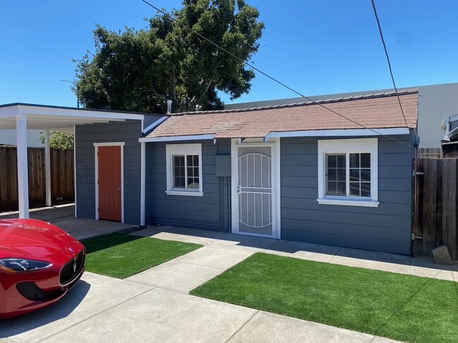 1141 S Sixth St in San Jose, CA - Building Photo - Building Photo