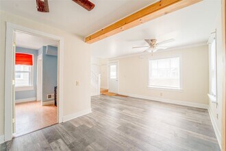 425 Clayton Ave in Vestal, NY - Building Photo - Building Photo