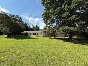 5305 Castlebrook Dr in Raleigh, NC - Building Photo - Building Photo
