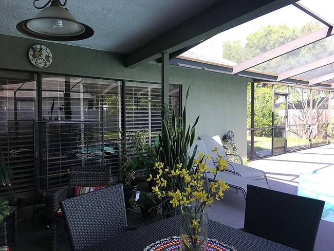 8263 124th Ter in Largo, FL - Building Photo - Building Photo