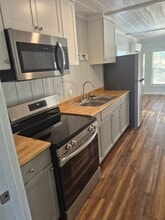 910 Backwoods Rd in Century, FL - Building Photo - Building Photo