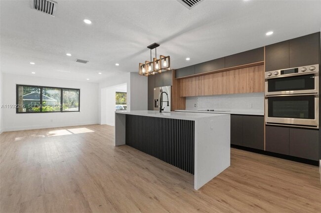 1516 SW 30th Terrace in Fort Lauderdale, FL - Building Photo - Building Photo