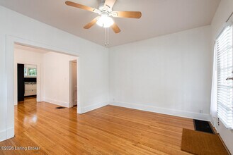 2032 Lakeside Dr in Louisville, KY - Building Photo - Building Photo