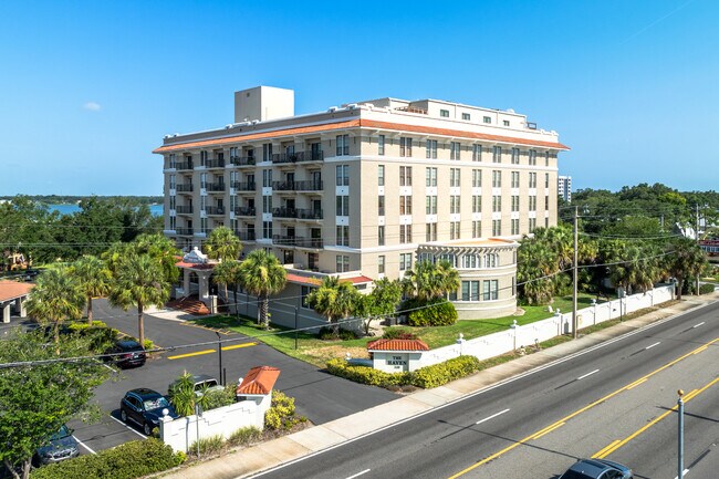 The Haven Condominium in Winter Haven, FL - Building Photo - Building Photo