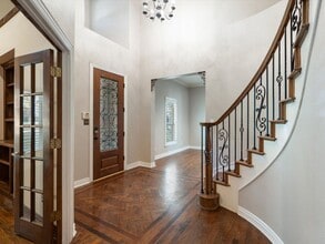 18731 Thorntree Ln in Dallas, TX - Foto de edificio - Building Photo