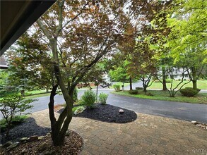 6204 Keystone Way in Jamesville, NY - Building Photo - Building Photo