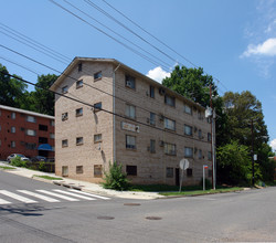 5058 Astor Pl SE in Washington, DC - Foto de edificio - Building Photo