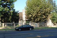 5735 Hazeltine Ave in Van Nuys, CA - Foto de edificio - Building Photo