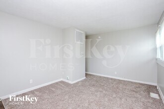 4905 Barlow Dr in Lawrence, IN - Building Photo - Building Photo