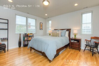 693 N Peoria St-Unit -1N in Chicago, IL - Building Photo - Building Photo