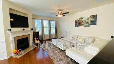 850 Windy Falls Dr in Huntersville, NC - Building Photo - Building Photo