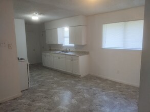 622 Woodmont Dr in Dallas, TX - Building Photo - Building Photo