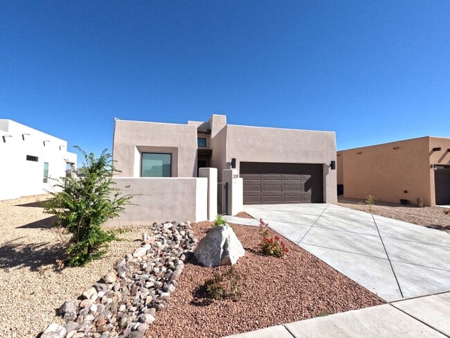 3729 Santa Clarita Ave in Las Cruces, NM - Building Photo - Building Photo