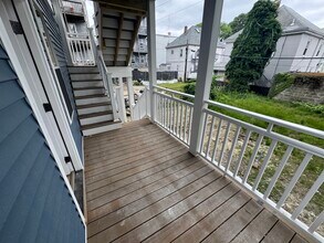 47 Brackett St, Unit 1 in Boston, MA - Building Photo - Building Photo