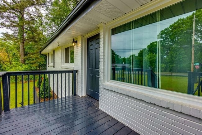 2636 Sandtown Rd SW in Marietta, GA - Building Photo - Building Photo