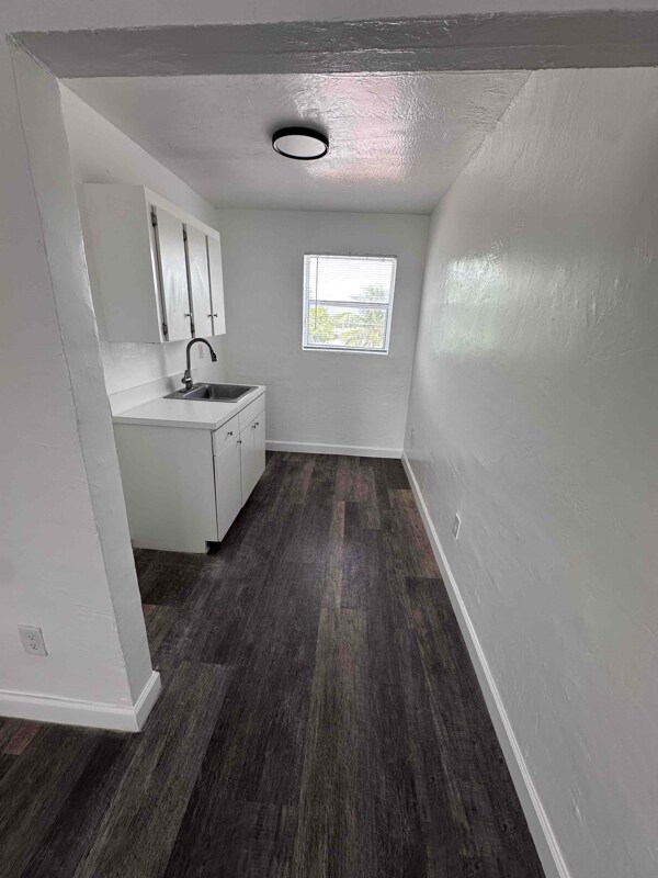 5410 NW 13th Ave-Unit -# 17 in Miami, FL - Building Photo - Building Photo