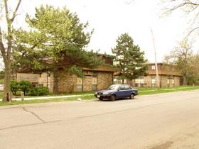 Arlington Heights Apartments in Des Moines, IA - Foto de edificio