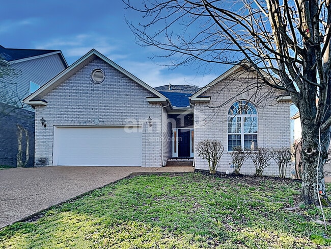 5229 Ridgefalls Way