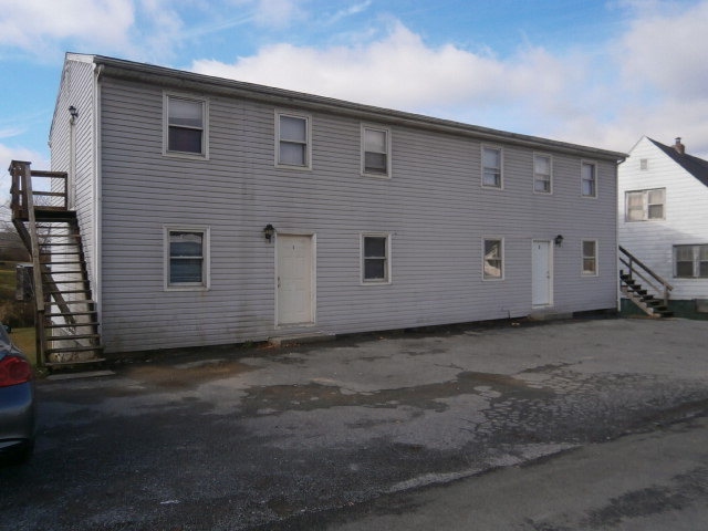 500-506 Straley Ave in Princeton, WV - Foto de edificio - Building Photo