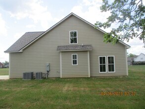 126 Chelmsford Ct in Leesburg, GA - Building Photo - Building Photo