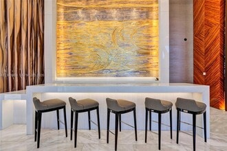 17749 Collins Ave in Sunny Isles Beach, FL - Building Photo - Building Photo