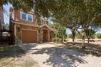 1209 Salem Park Ct in Austin, TX - Building Photo - Building Photo