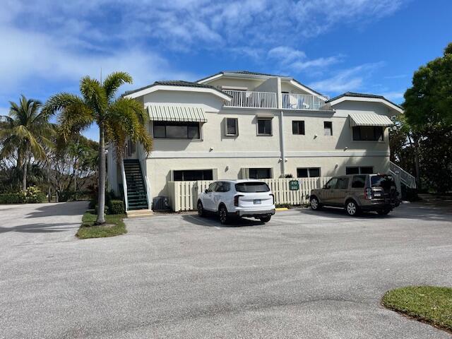 820 Bella Vista Ct S in Jupiter, FL - Foto de edificio - Building Photo