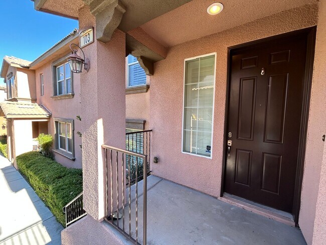 11404 Belmont Lake Dr in Las Vegas, NV - Building Photo - Building Photo