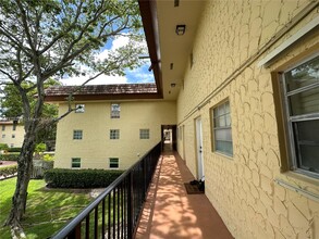 8600 SW 109th Ave in Miami, FL - Building Photo - Building Photo