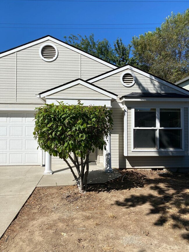 property at 106 Plum Ln