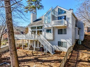 4518 Club House Dr in Marietta, GA - Building Photo - Building Photo