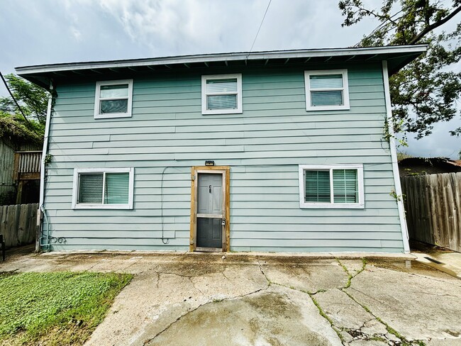 property at 207 Frawley St